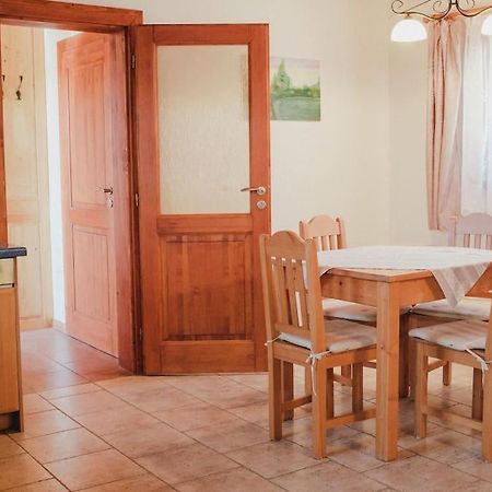 Krasny Srub Na Jihu Brna Villa Zelesice Ngoại thất bức ảnh